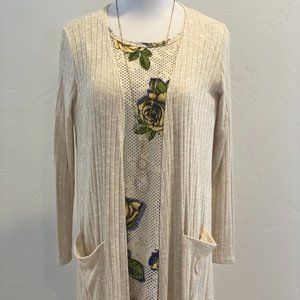 NWT LuLaRoe Cream Floral Irma